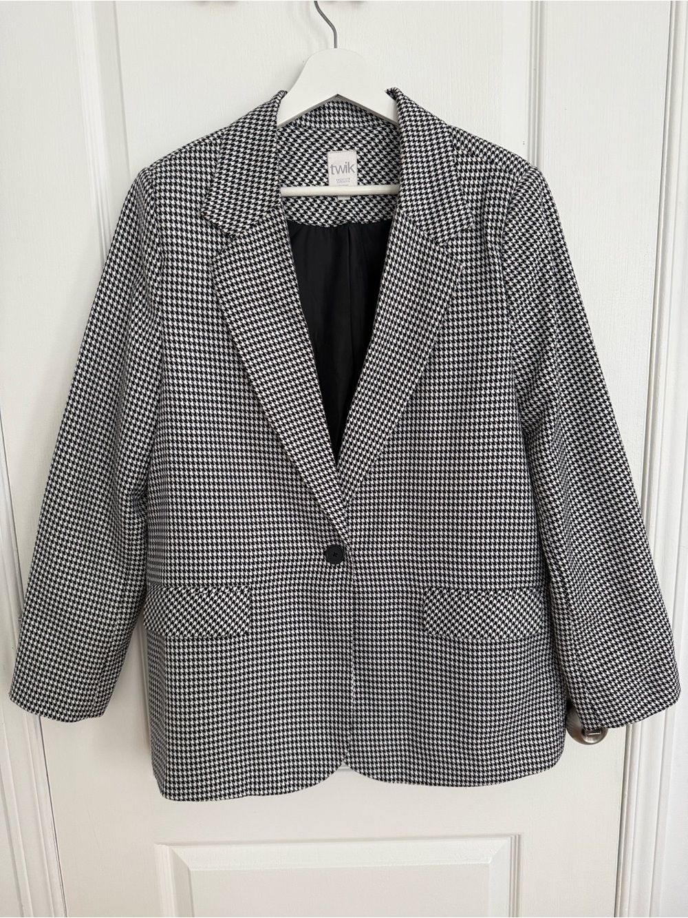 Twik Black & White Houndstooth Oversized Blazer